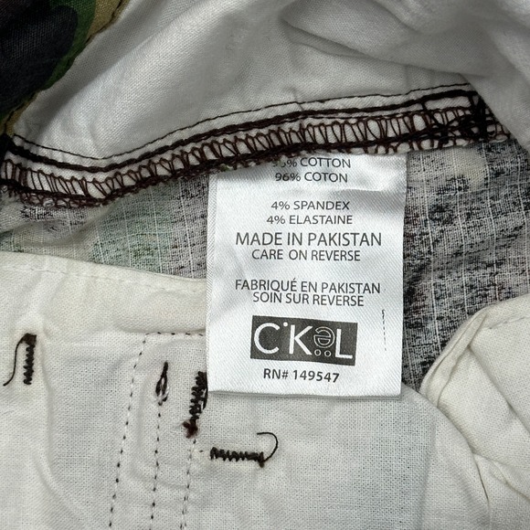 CKOL Mens Skinny Cargo Pants 30x32 Camouflage Stretch Woodland Green Brown NEW - Picture 7 of 8